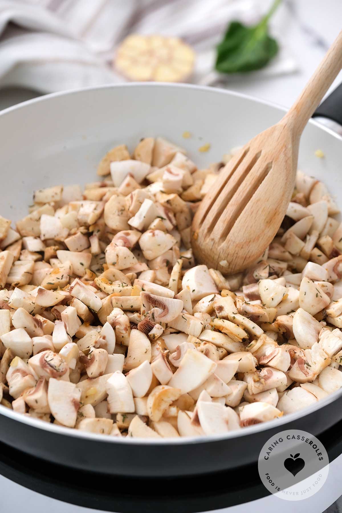 saute mushroom in pan